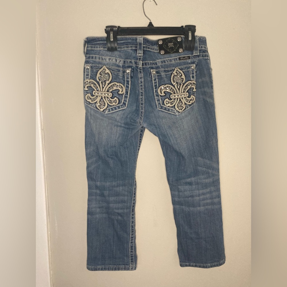 Miss Me cuffed capris - Picture 2 of 4